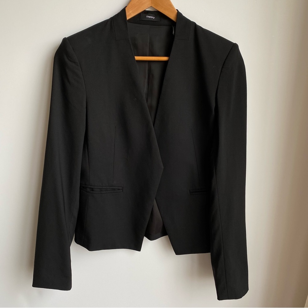 Theory Virgin Wool Open Blazer Lightweight Size 6 Black